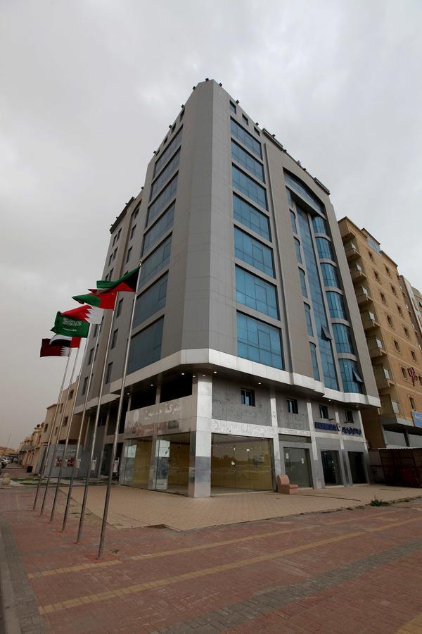Address Tower Hotel Al Al Jubail Exteriör bild